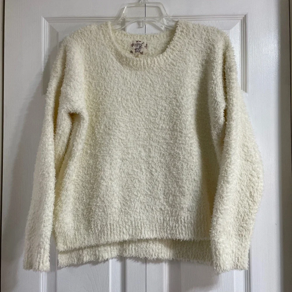 Hippie Rose Fuzzy‎ Cozy Cream Pullover Sweater Long Sleeve Size Large
